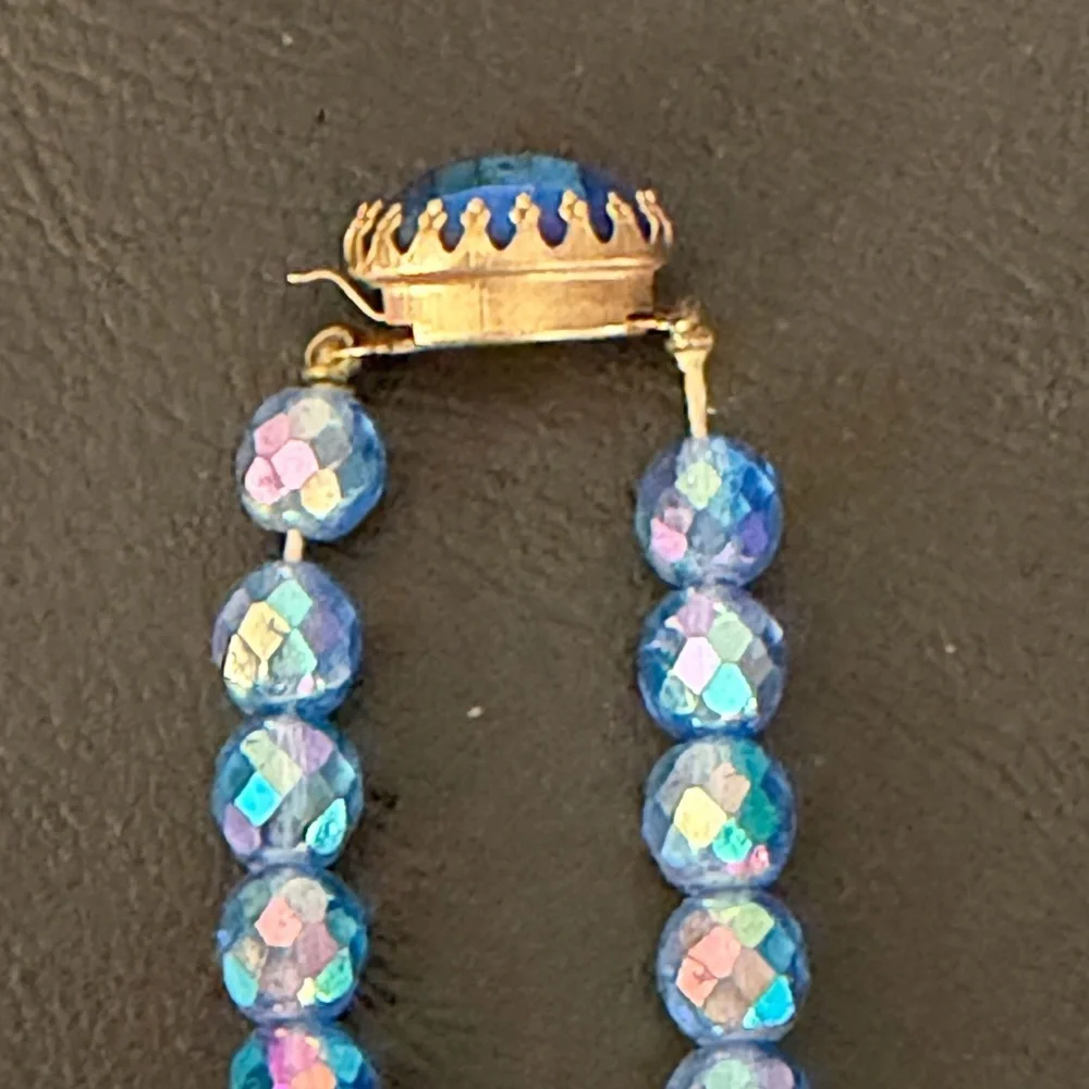 Vintage Glass Bead Blue Iridescent Coated necklace & clip earring Set 1950s Rare - Picture 4 of 9